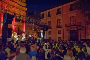 White Coven durante el 12º Aniversario de Aragón Musical