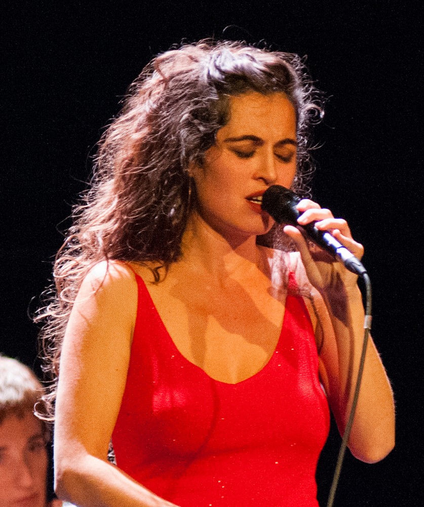 Silvia Pérez Cruz el 9 de noviembre de 2017 en el Teatro Principal. Por Ángel Burbano