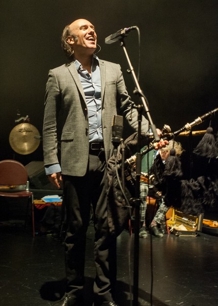 Carlos Núñez en el Teatro de las Esquinas el 29 de diciembre de 2017 Por Ángel Burbano