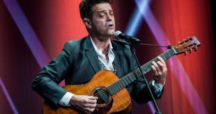 Santiago Auserón en los XVIII Premios de la Música Aragonesa. Foto, Jaime Oriz