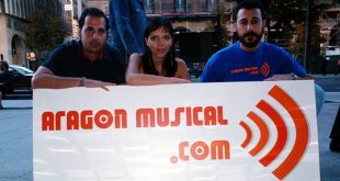 Foto fundacional de Aragón Musical con: Sergio Falces, Beatriz Pitach y David Chapín en 2004