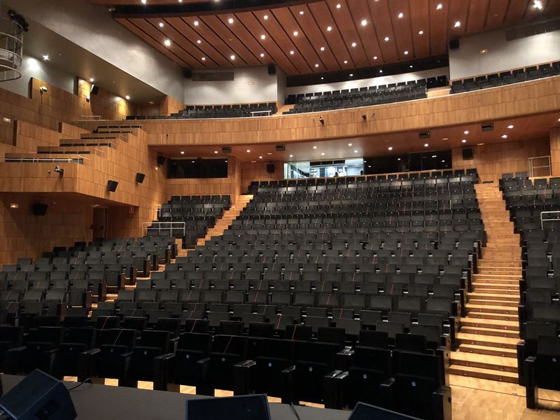 De preparación de los 21º Premios de la Música Aragonesa en el Palacio de Congresos de Huesca